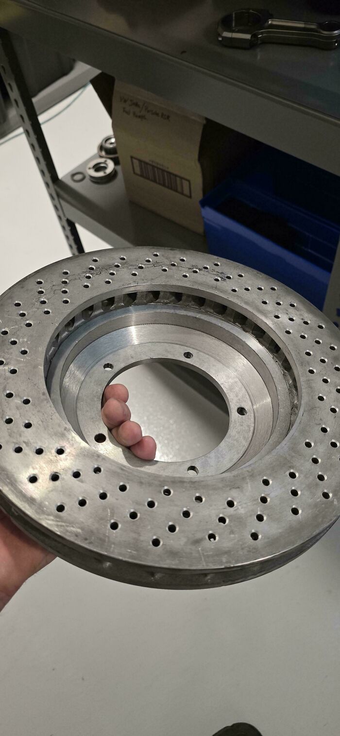 43 Times Customers Left Mechanics Speechless With What Just Rolled Into Their Shops (New Pics)