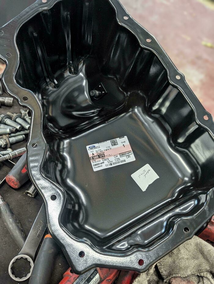 43 Times Customers Left Mechanics Speechless With What Just Rolled Into Their Shops (New Pics)