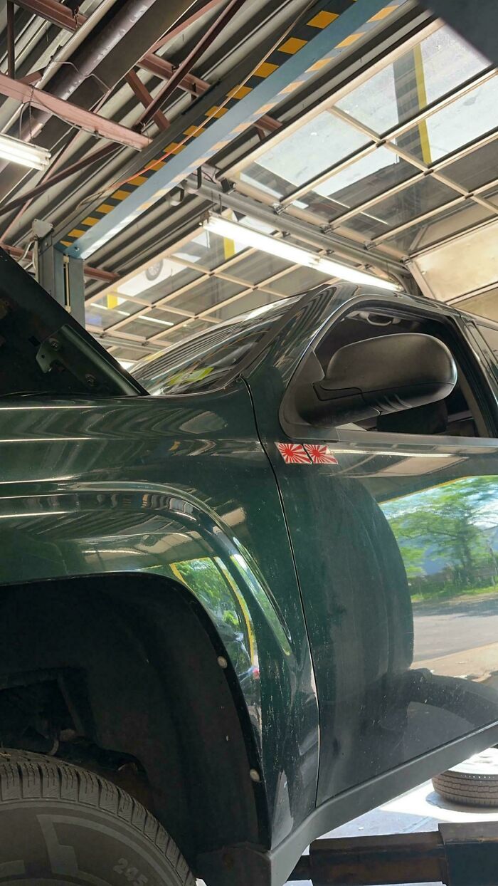 43 Times Customers Left Mechanics Speechless With What Just Rolled Into Their Shops (New Pics)