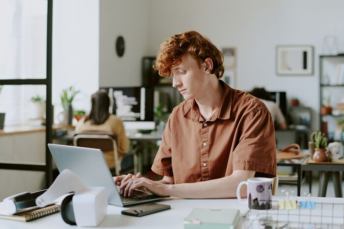 54 Employees Share Insider Tricks That Make Their Jobs So Much Easier