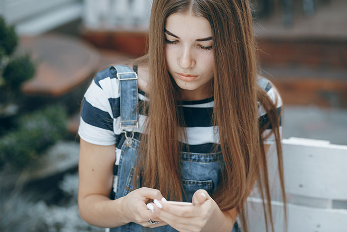 “I Really Felt Guilty”: 89 Catfish Stories That May Make You Question Every DM You’ve Ever Gotten