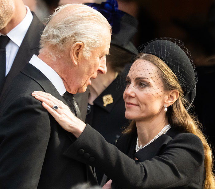 Princess Kate Middleton’s Public Gesture Leaves King Charles “Startled” At Royal Funeral