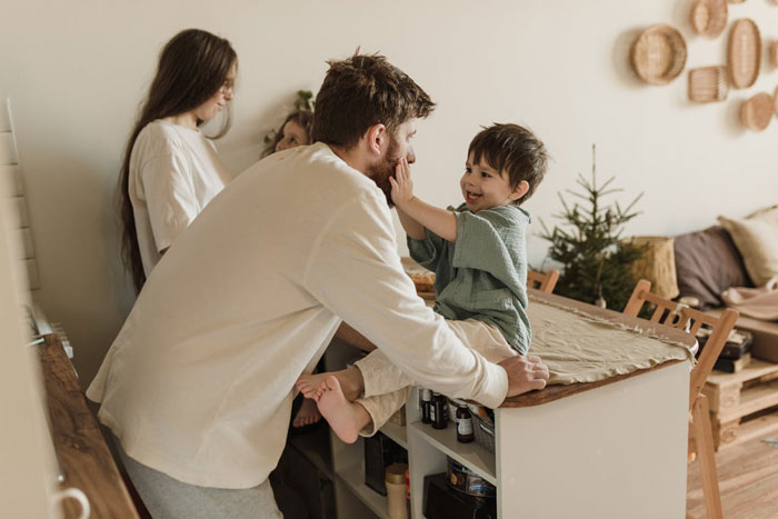 Stay-At-Home Mom Leaves Husband And Kids Behind For A New Boyfriend
