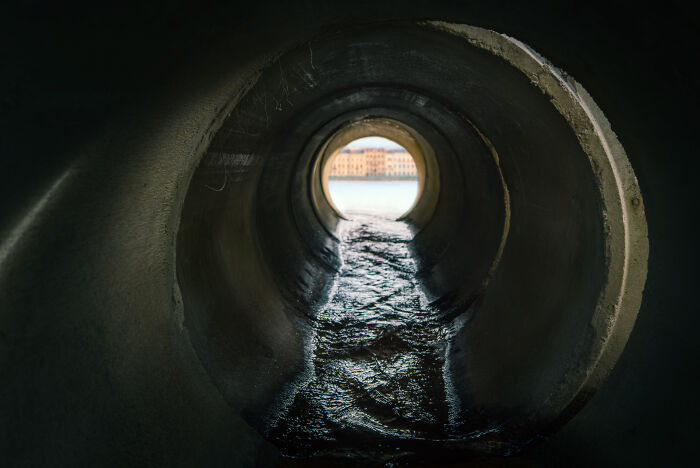 20 Times Sewer Workers Saw The Most Bizarre Things While Working Down There