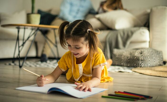 59 Parenting Hacks That Sound Silly But Actually Save Sanity