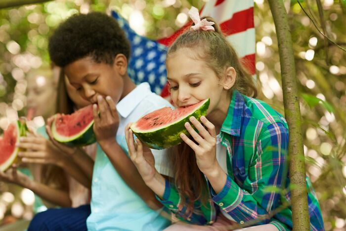 59 Parenting Hacks That Sound Silly But Actually Save Sanity