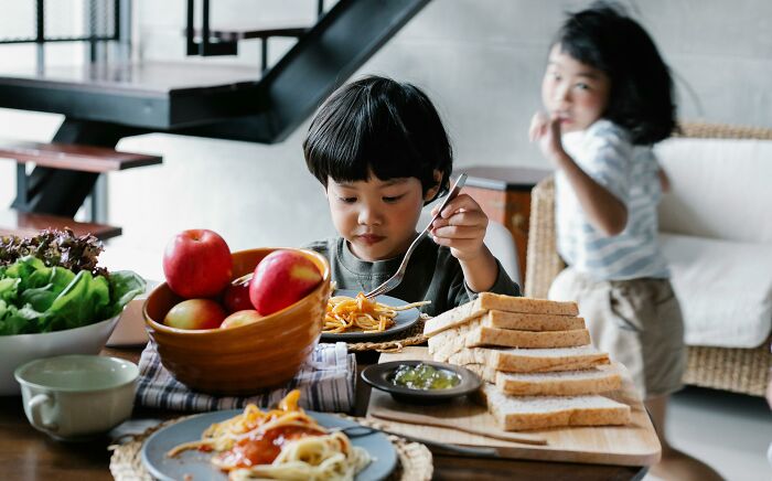 59 Parenting Hacks That Sound Silly But Actually Save Sanity