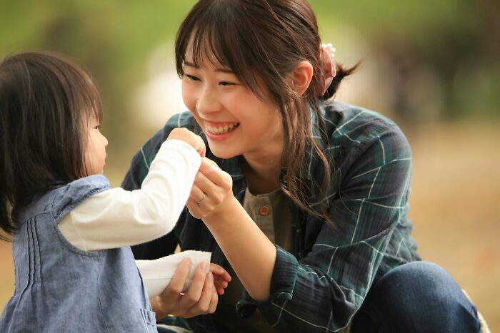 59 Parenting Hacks That Sound Silly But Actually Save Sanity