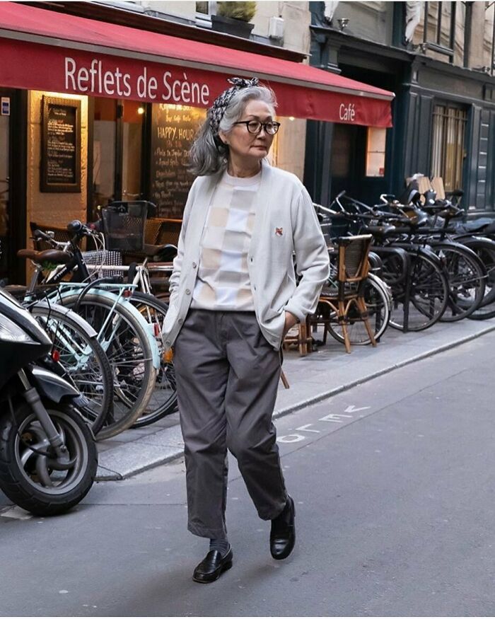 93 Cool And Stylish Grandparents Whose Outfits Could Put Younger Generations To Shame