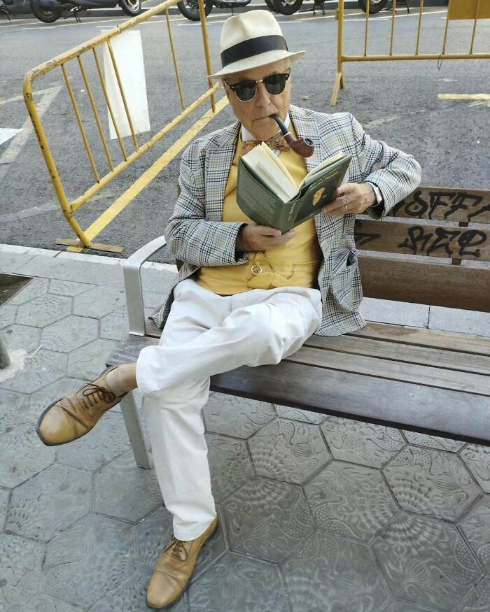 93 Cool And Stylish Grandparents Whose Outfits Could Put Younger Generations To Shame