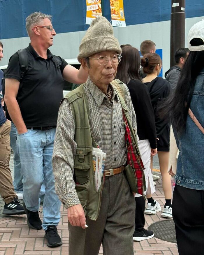 93 Cool And Stylish Grandparents Whose Outfits Could Put Younger Generations To Shame
