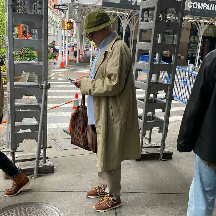 93 Cool And Stylish Grandparents Whose Outfits Could Put Younger Generations To Shame