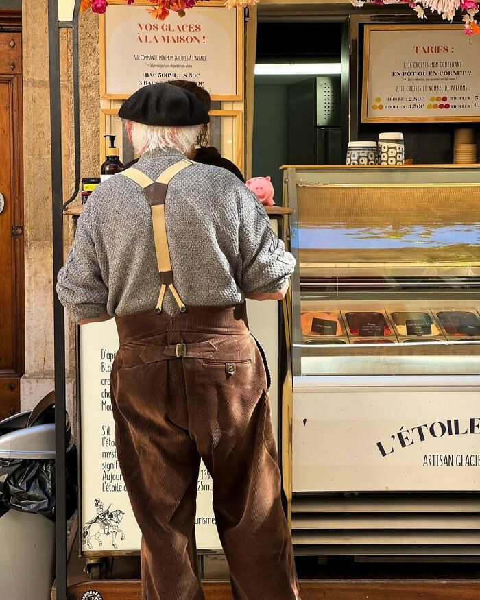 93 Cool And Stylish Grandparents Whose Outfits Could Put Younger Generations To Shame