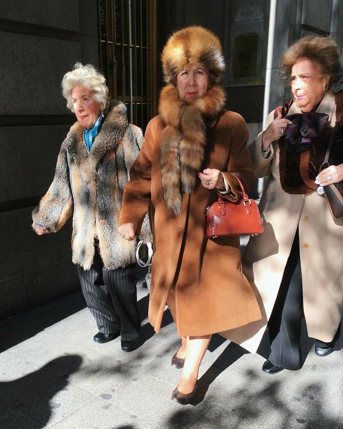 93 Cool And Stylish Grandparents Whose Outfits Could Put Younger Generations To Shame