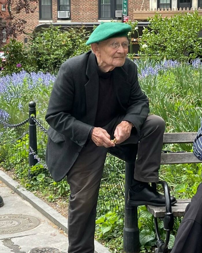 93 Cool And Stylish Grandparents Whose Outfits Could Put Younger Generations To Shame