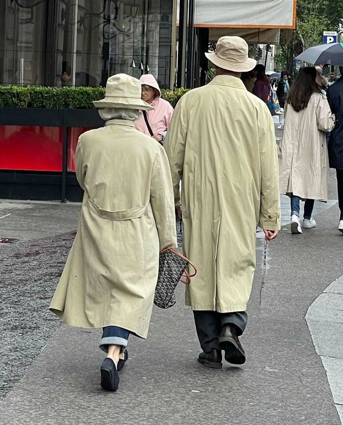 93 Cool And Stylish Grandparents Whose Outfits Could Put Younger Generations To Shame