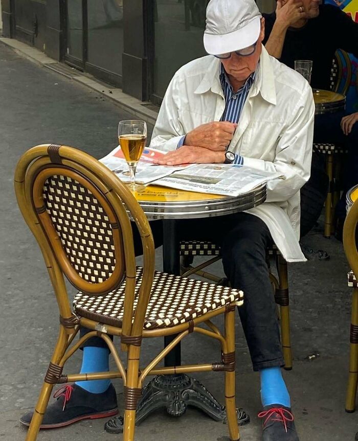 93 Cool And Stylish Grandparents Whose Outfits Could Put Younger Generations To Shame