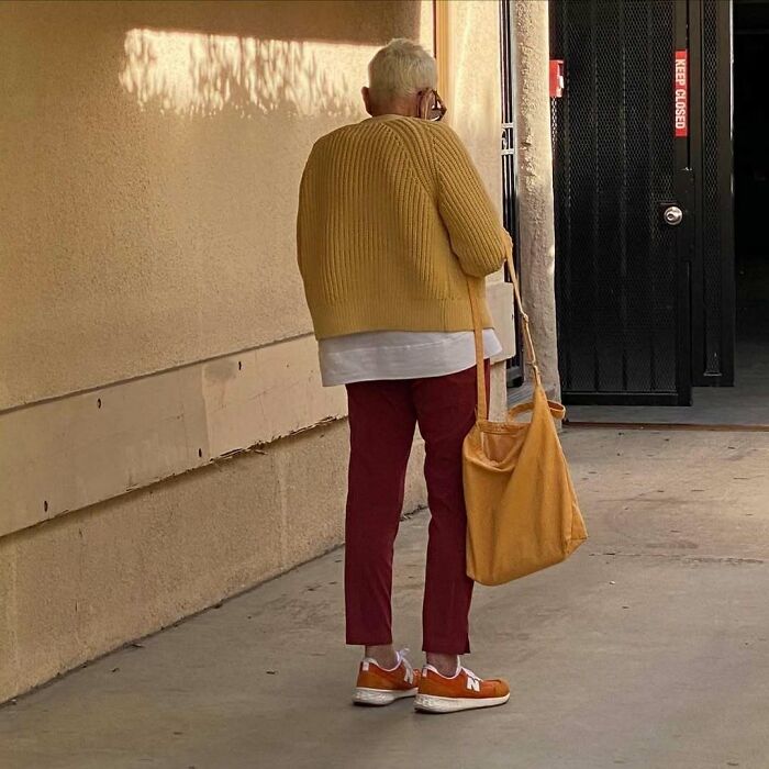93 Cool And Stylish Grandparents Whose Outfits Could Put Younger Generations To Shame