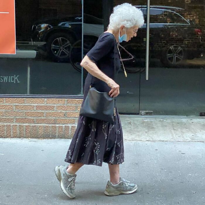93 Cool And Stylish Grandparents Whose Outfits Could Put Younger Generations To Shame