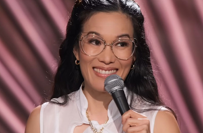 73 People Who Knew Celebrities Before Fame Reveal What They Were Like