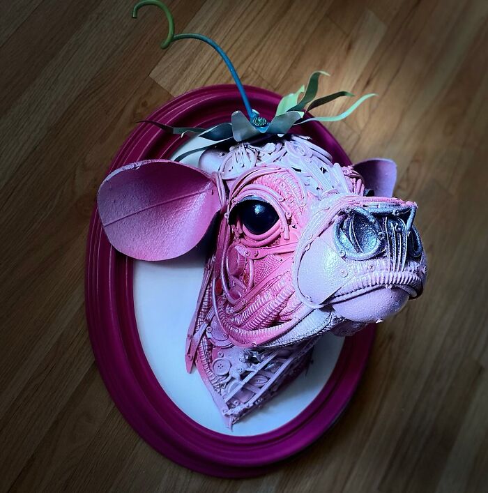 This Artist Creates Incredible Sculptures Out Of Stuff That&#8217;s Been Thrown Away (30 Pics)