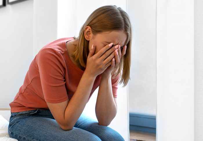 “I Had Enough”: Man Tells Wife It’s Her Own Fault Daughter Won’t Talk To Her