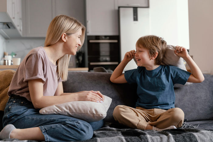 Woman Dumps Bro’s Kids With A Friend To Go Shopping, He Can’t Believe Her Audacity