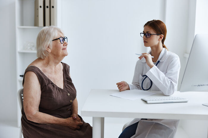 80 Horror Stories From Doctors And Nurses That They Can Never Forget (Trigger Warning)