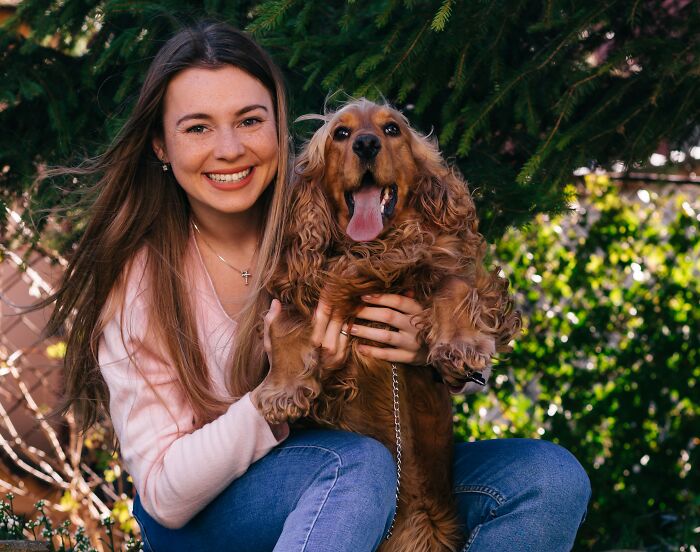 SIL Thinks Her “Therapy Dog” Is Welcome Anywhere, Gets Reality Check After It’s Banned From Fam BBQ