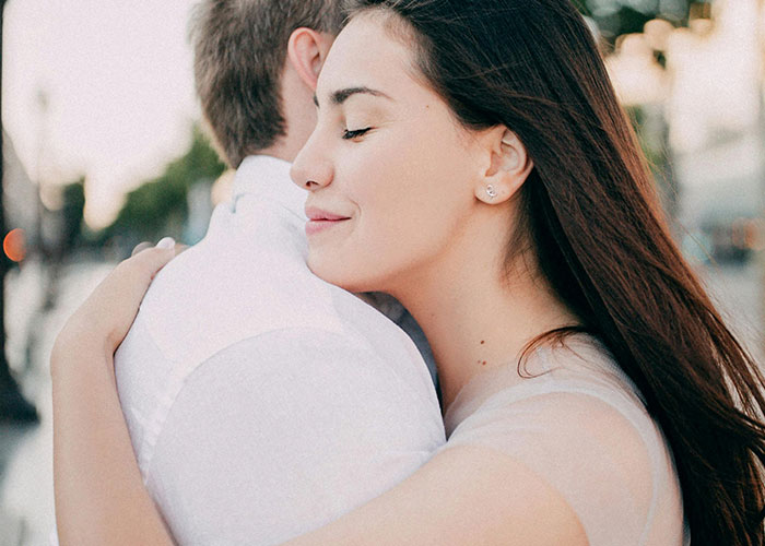 These 53 Men Share The Creepiest Things Women Have Done To Them
