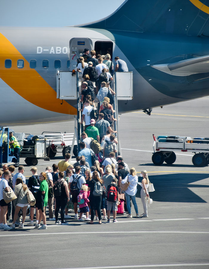 Airline Investigates After Plus-Sized Passenger Allegedly Harassed Mid-Flight