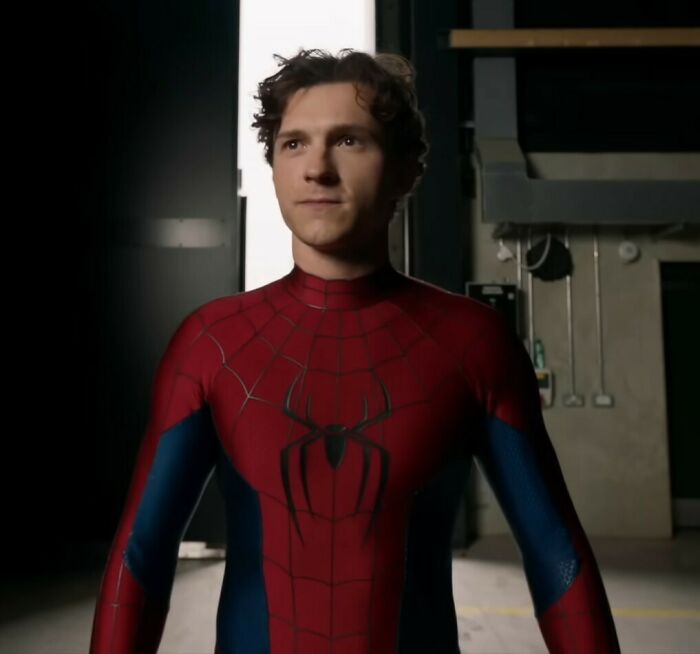 Tom Holland Rushed To The Hospital With A Head Injury After A Failed Spider-Man Stunt