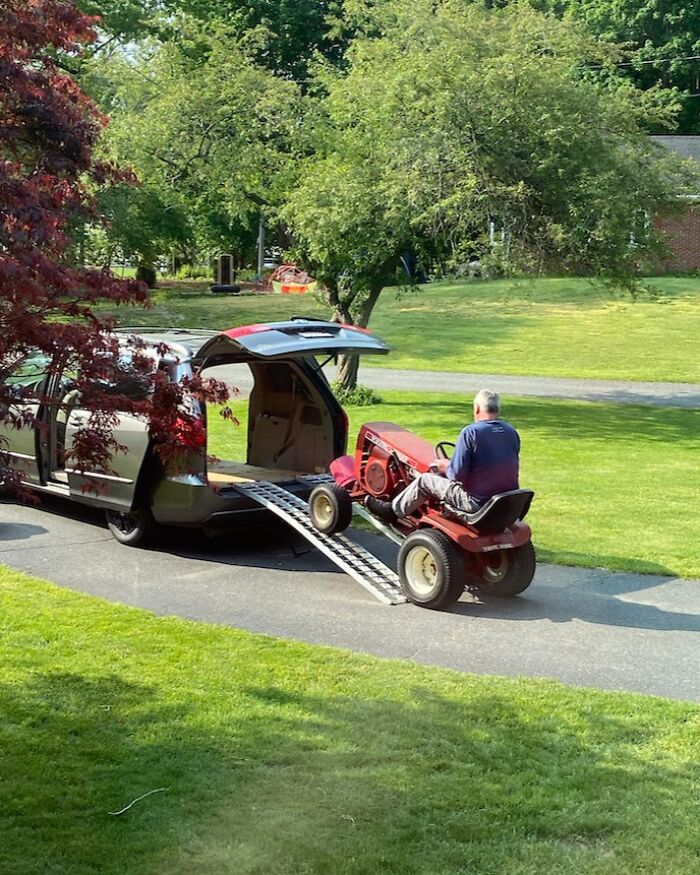 80 People Who Have The Funniest Parents Ever (New Pics)