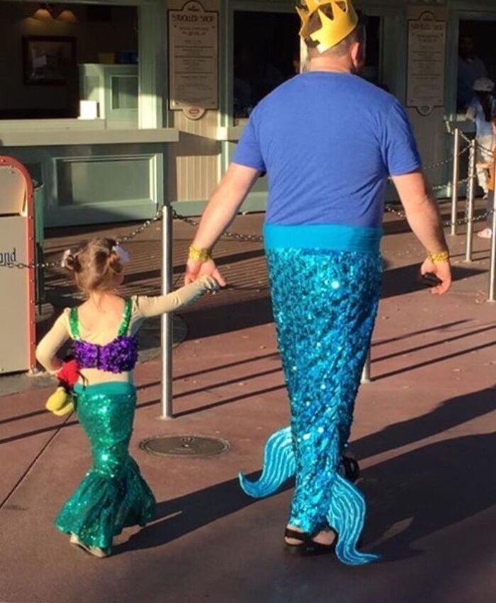 80 People Who Have The Funniest Parents Ever (New Pics)