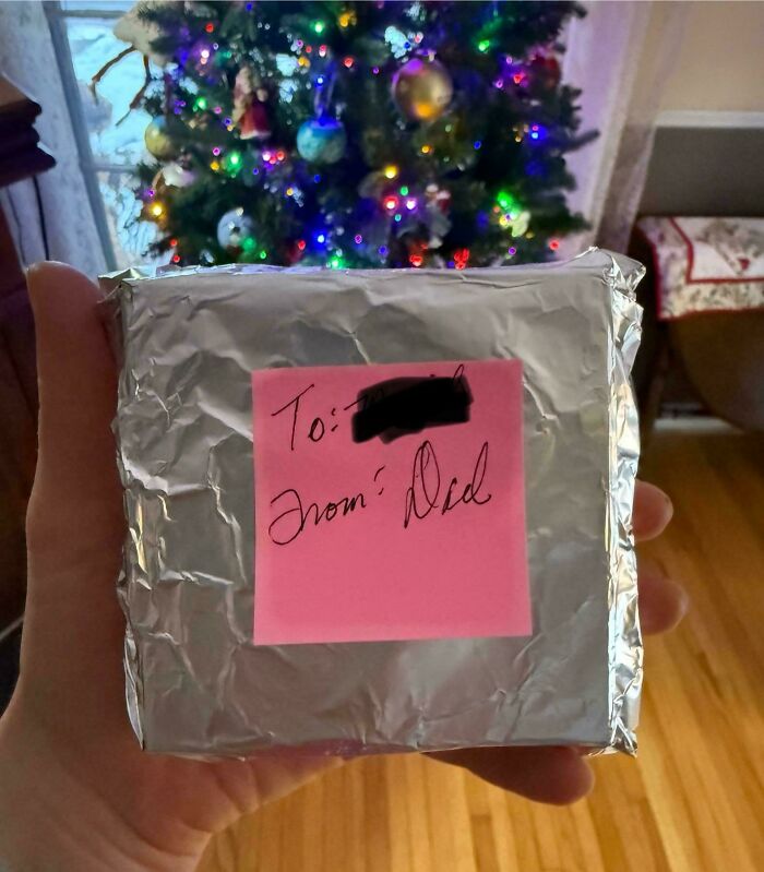 80 People Who Have The Funniest Parents Ever (New Pics)