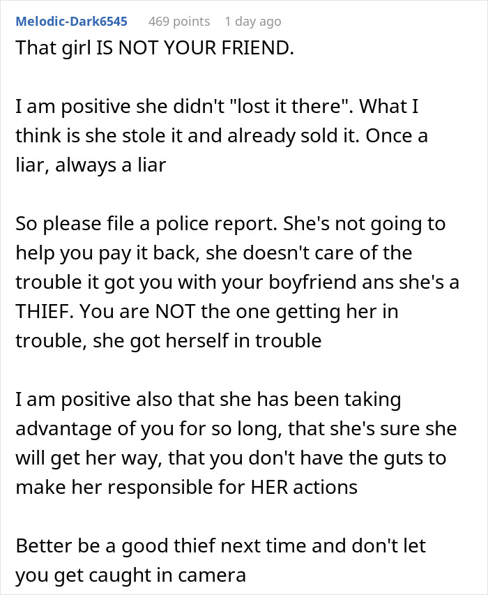 Man Catches A Friend Stealing His BF’s Camera, Confronts Her Only To Discover Her True Colors