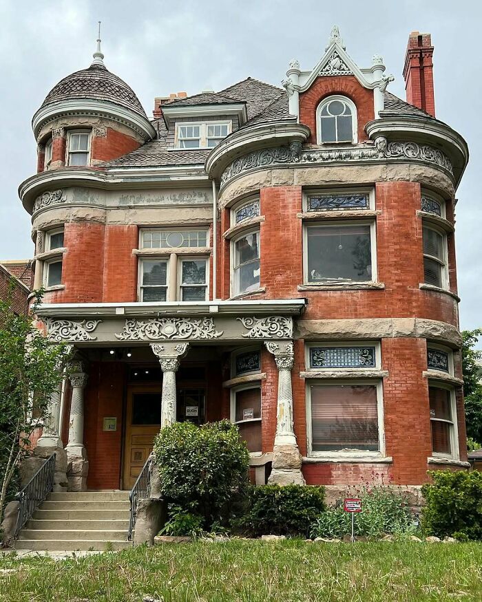 115 Adorable And Lovely Old Homes You Might Want To Move Into ASAP