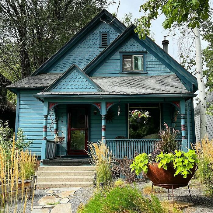 115 Adorable And Lovely Old Homes You Might Want To Move Into ASAP