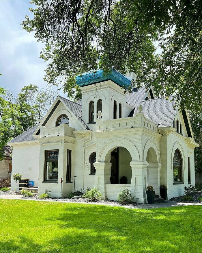 115 Adorable And Lovely Old Homes You Might Want To Move Into ASAP