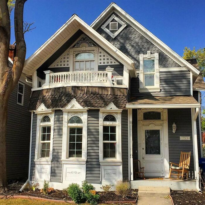 115 Adorable And Lovely Old Homes You Might Want To Move Into ASAP