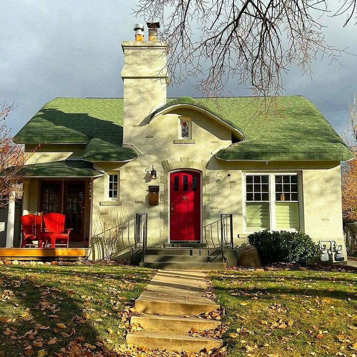 115 Adorable And Lovely Old Homes You Might Want To Move Into ASAP