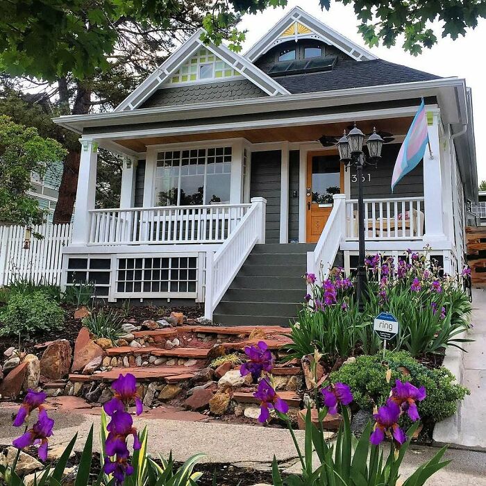 115 Adorable And Lovely Old Homes You Might Want To Move Into ASAP
