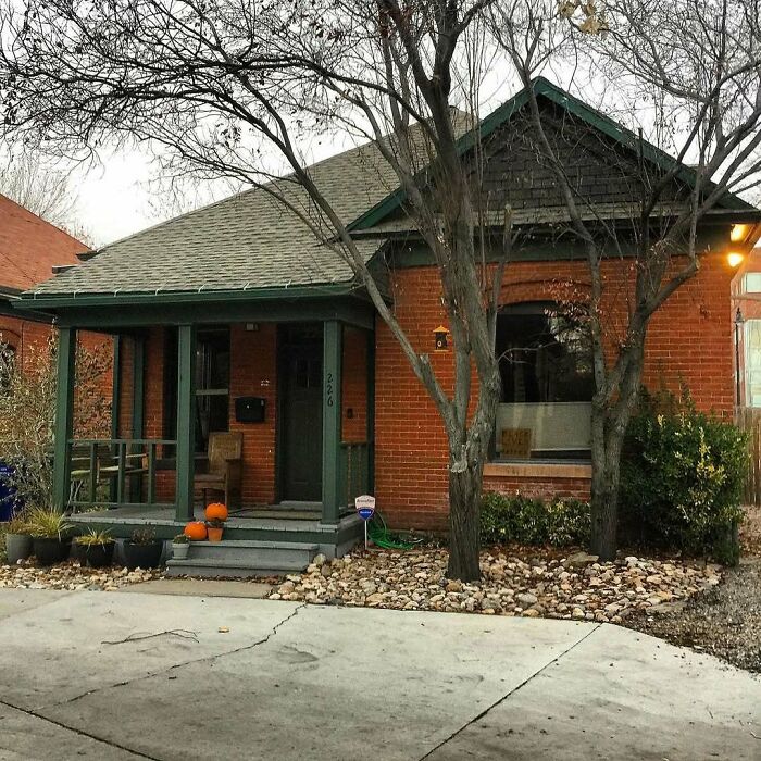 115 Adorable And Lovely Old Homes You Might Want To Move Into ASAP