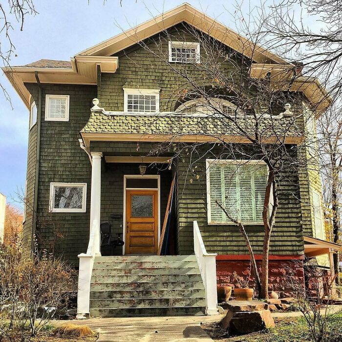 115 Adorable And Lovely Old Homes You Might Want To Move Into ASAP