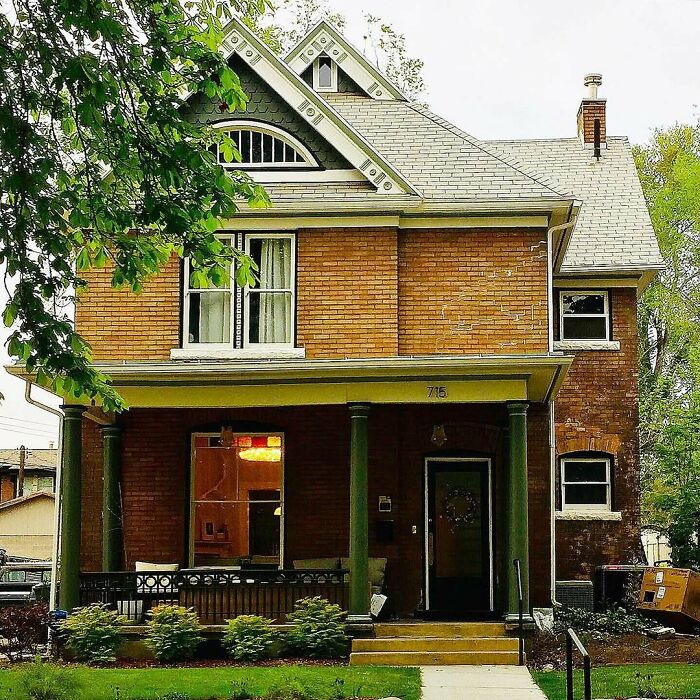 115 Adorable And Lovely Old Homes You Might Want To Move Into ASAP