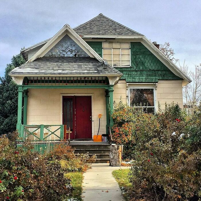 115 Adorable And Lovely Old Homes You Might Want To Move Into ASAP