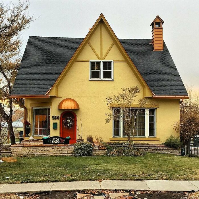 115 Adorable And Lovely Old Homes You Might Want To Move Into ASAP