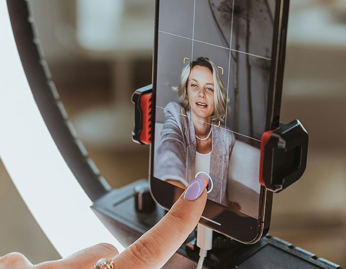 “TikTok Moms”: 60 People Call Out Professions That Are Hated For A Reason