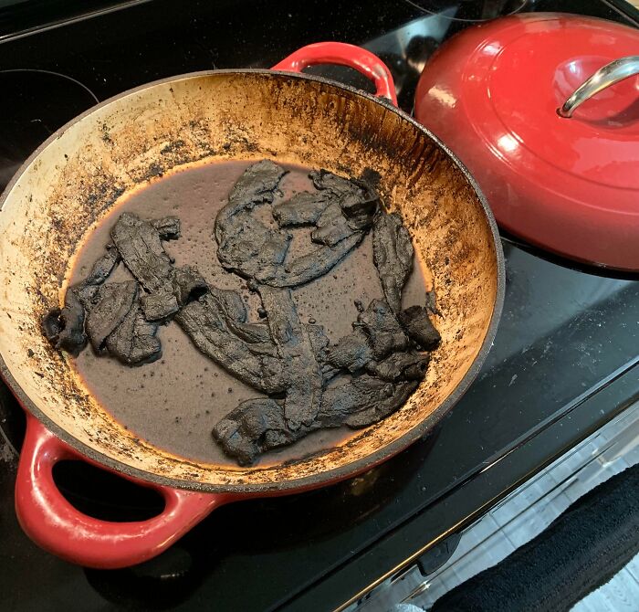 74 Enraging Photos That Show What Awful Roommates People Have To Deal With