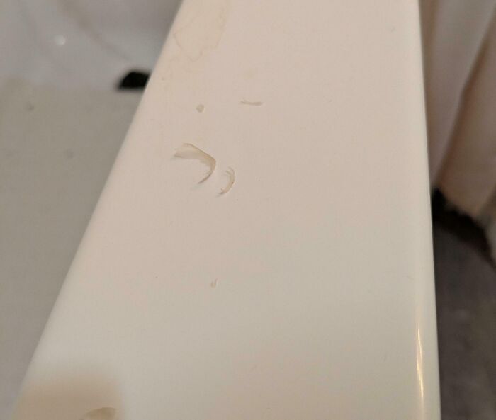 74 Enraging Photos That Show What Awful Roommates People Have To Deal With